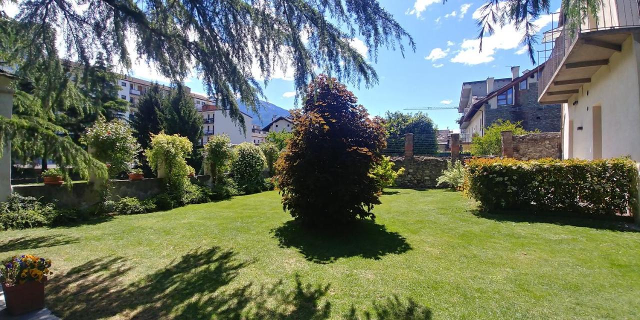 Casa Di Sant'Anselmo Aosta - Il Parco Exterior foto